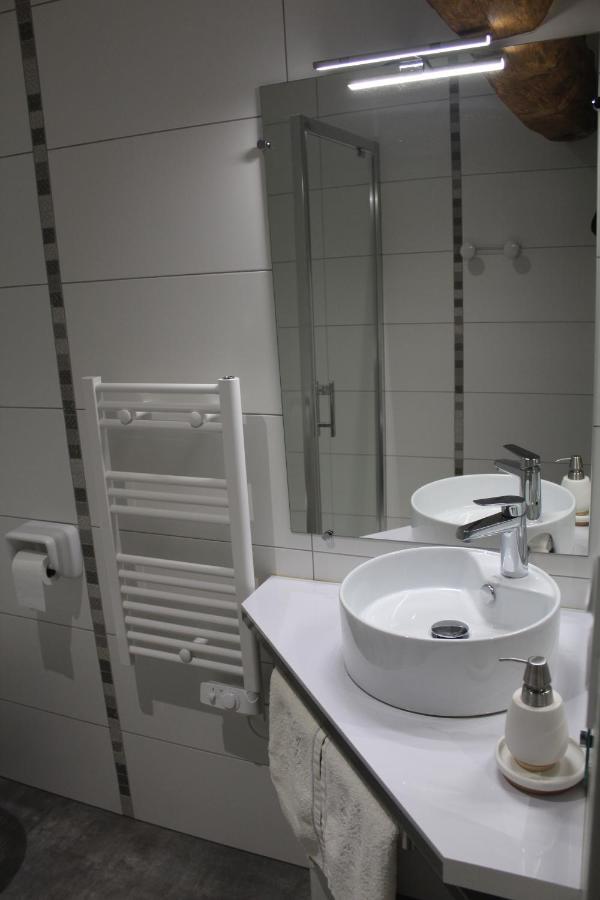 Chambres D'Hotes Logis Charrier Le Petit Bignon Les Épesses Eksteriør billede